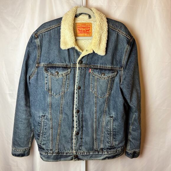 Levi's Other - Levi's Premium Sherpa Lined Trucker Jacket, Medium Wash Denim Size XL Y2K 90s